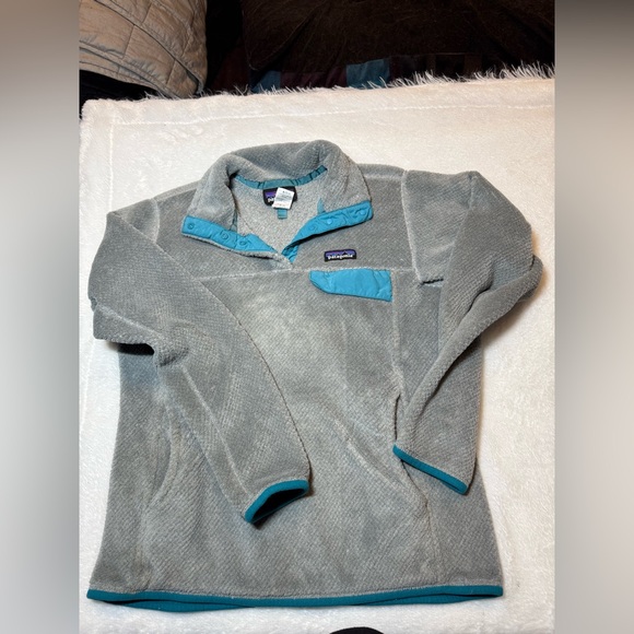 Patagonia Sweaters - Patagonia Gray Fleece with Teal Trim